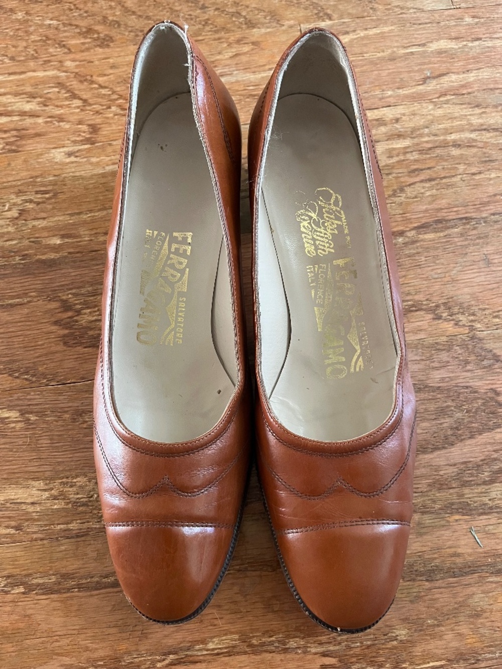 Salvatore ferragamo leather block heel pumps